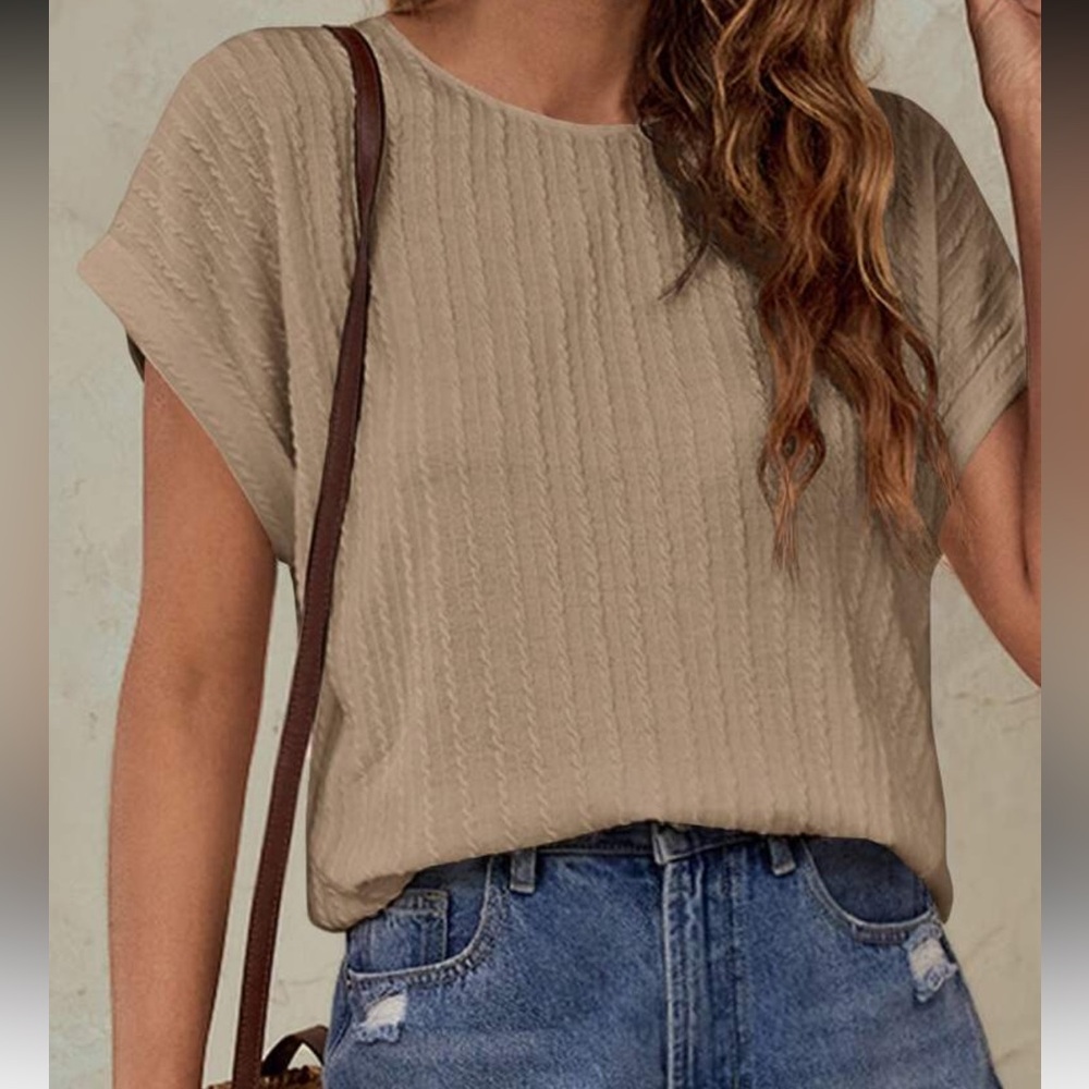SHEIN Tan Short Sleeve Top